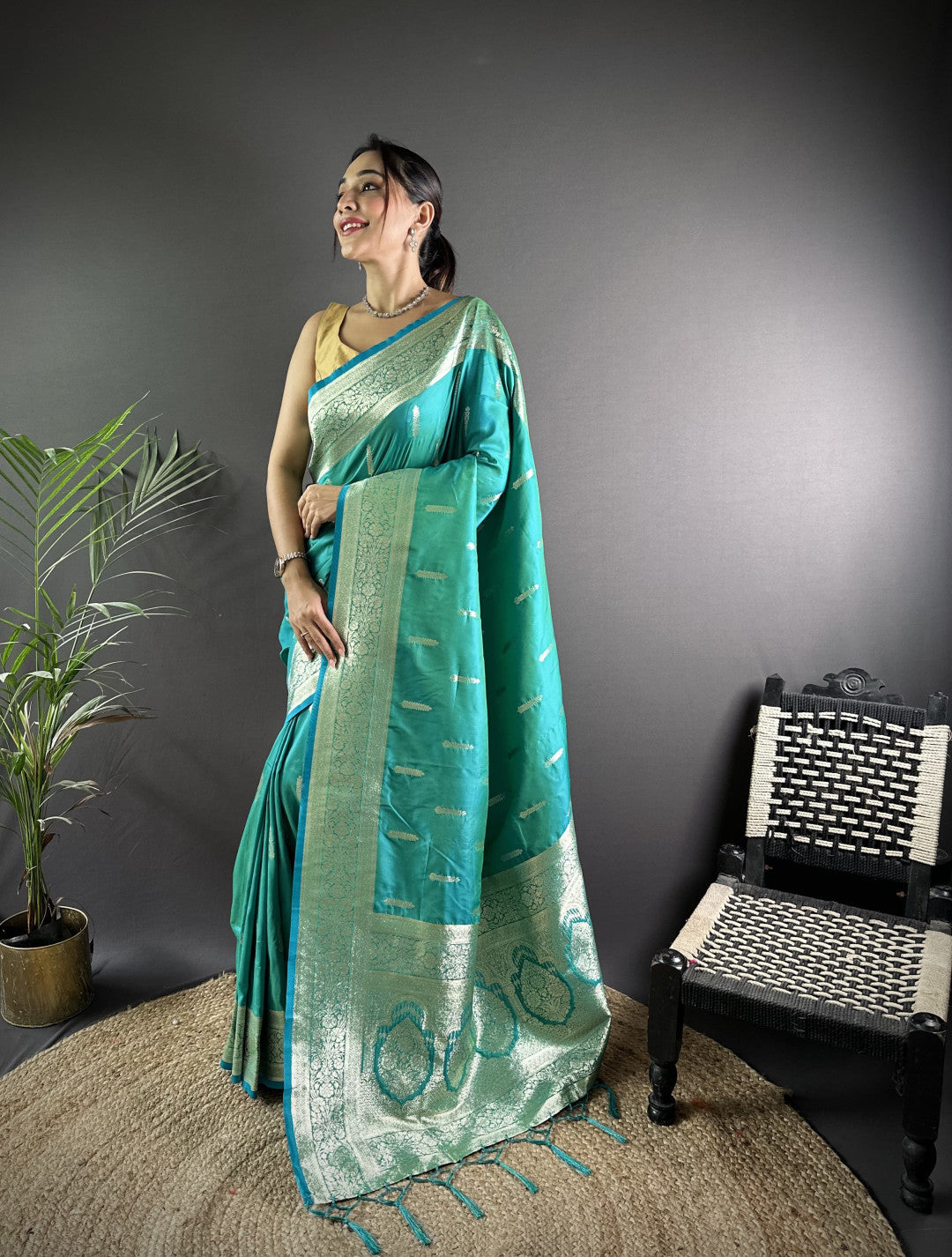 Rama Green Soft Banarasi Silk Saree With Zari Weaving Work