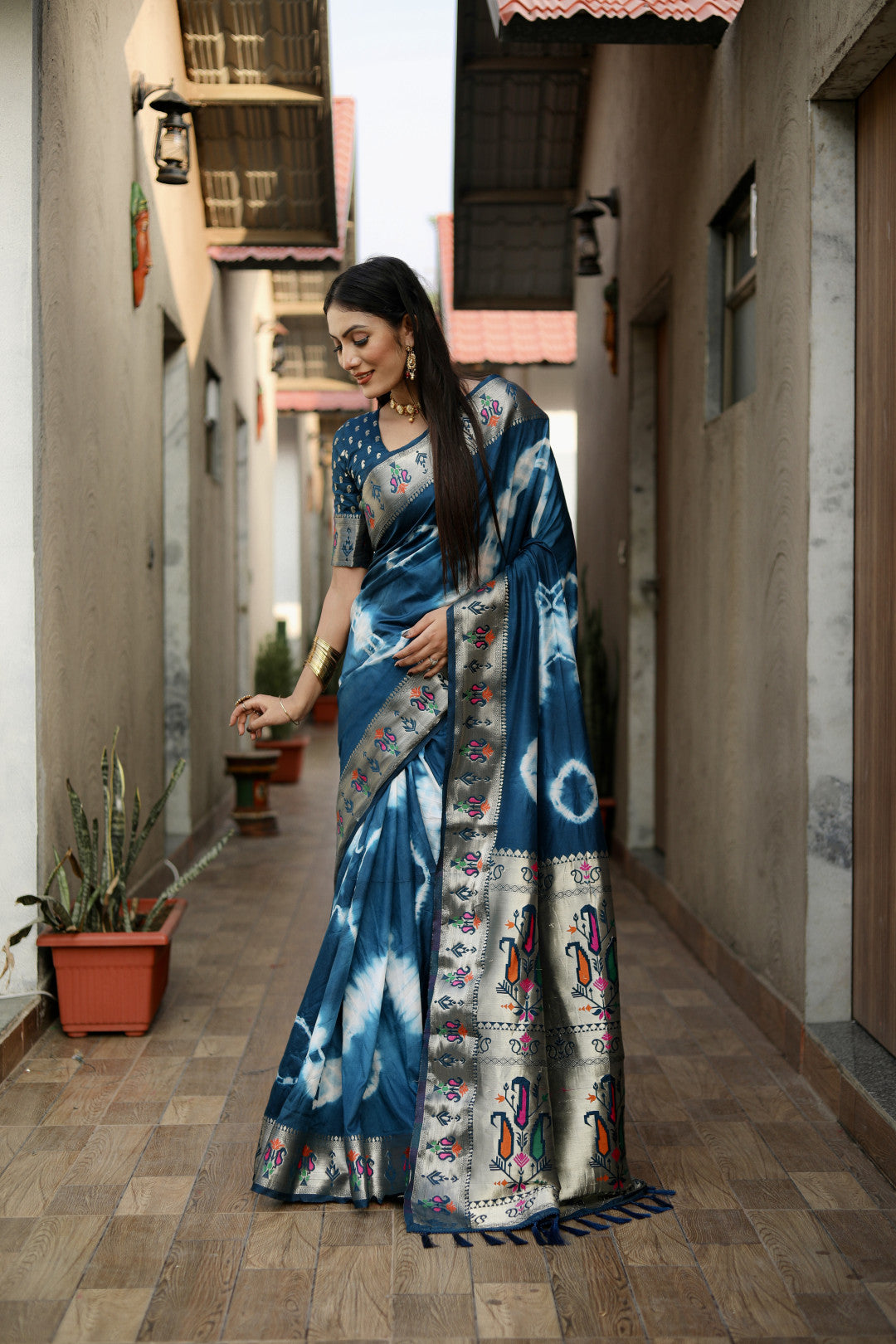 Firoji Color Soft Dola Silk Saree With Shibori Print & Zari Weaving Work