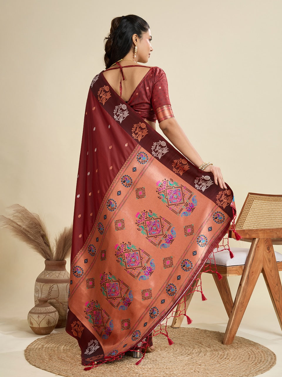 Maroon Kanjivaram Silk Saree With Zari Weaving Butta Border & Designer Rich Paithani Pallu