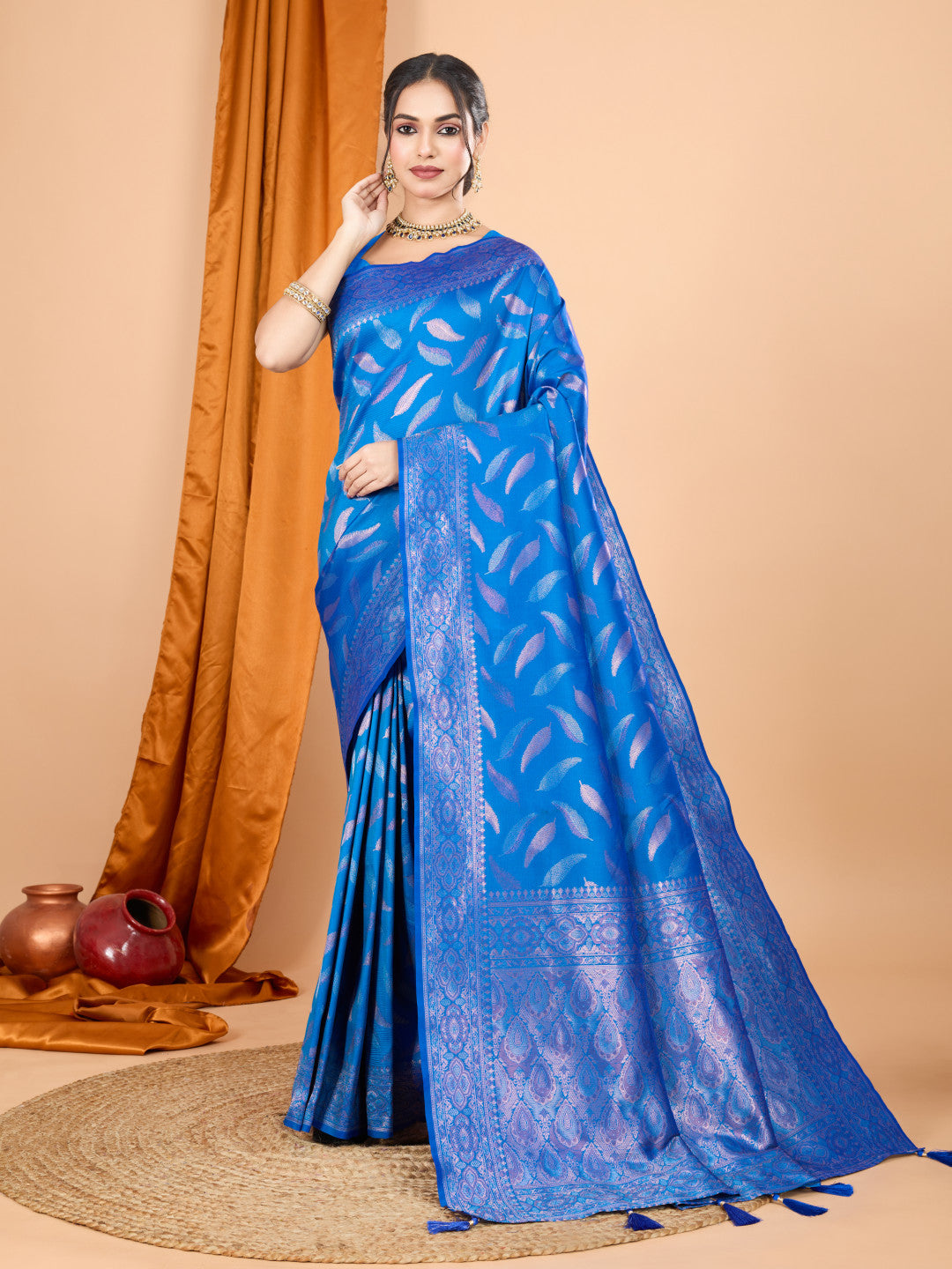 Royal Blue Traditional Banarasi Silk Saree With Zari Weaving Work