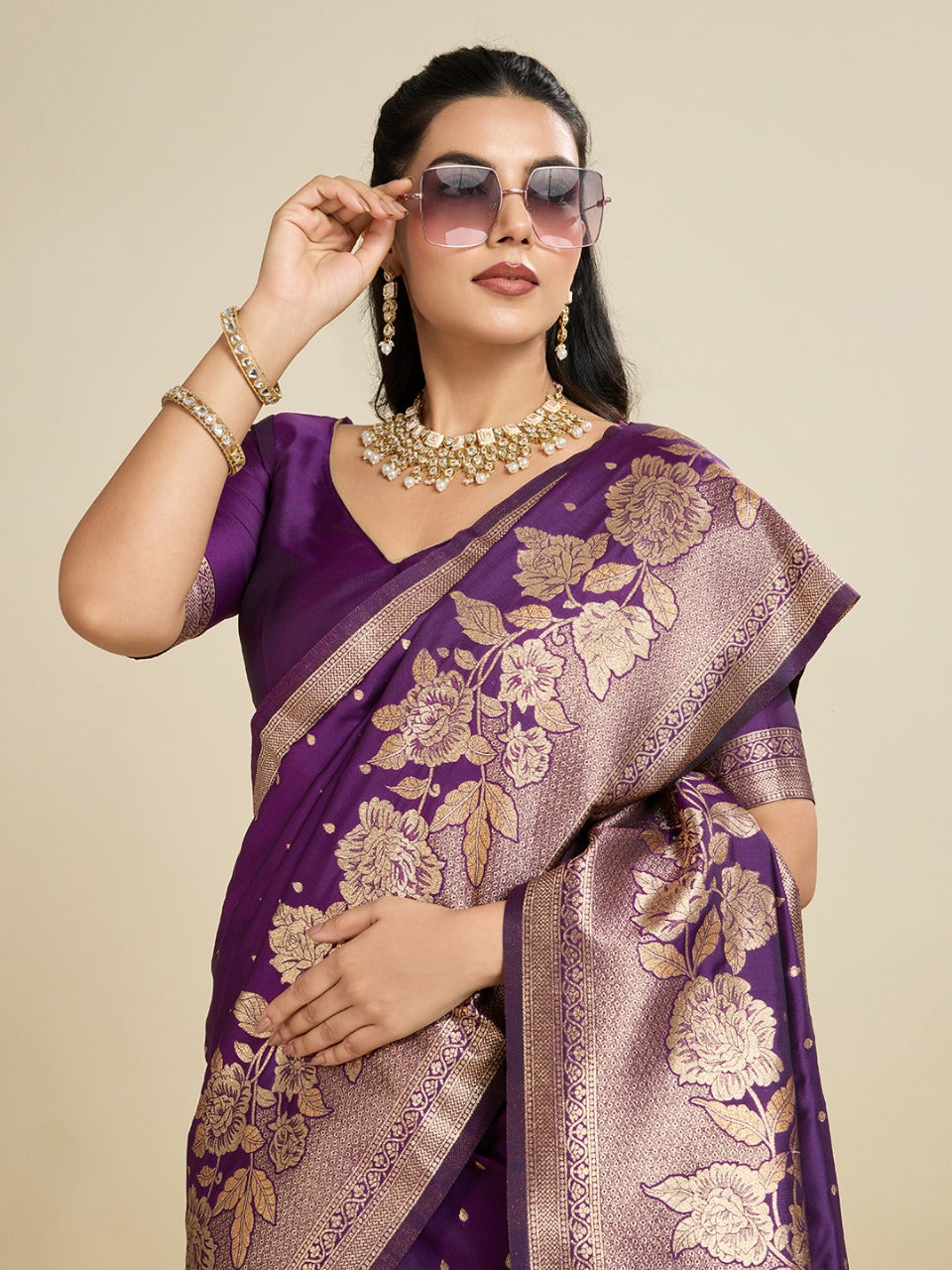 Wine Kanjivaram Silk Saree With Zari Weaving Border & Designer Rich Pallu