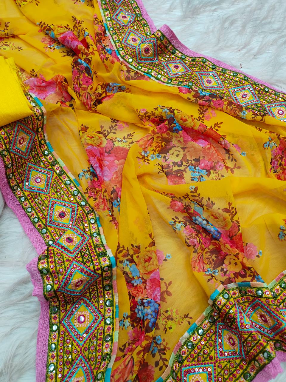 Yellow Georgette Saree With All Over Printed Work Flower Butta And Embroidery Lace Border