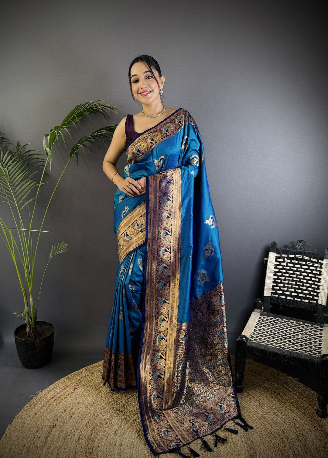 Firoji Traditional Banarasi Silk Saree With Zari Weaving Work
