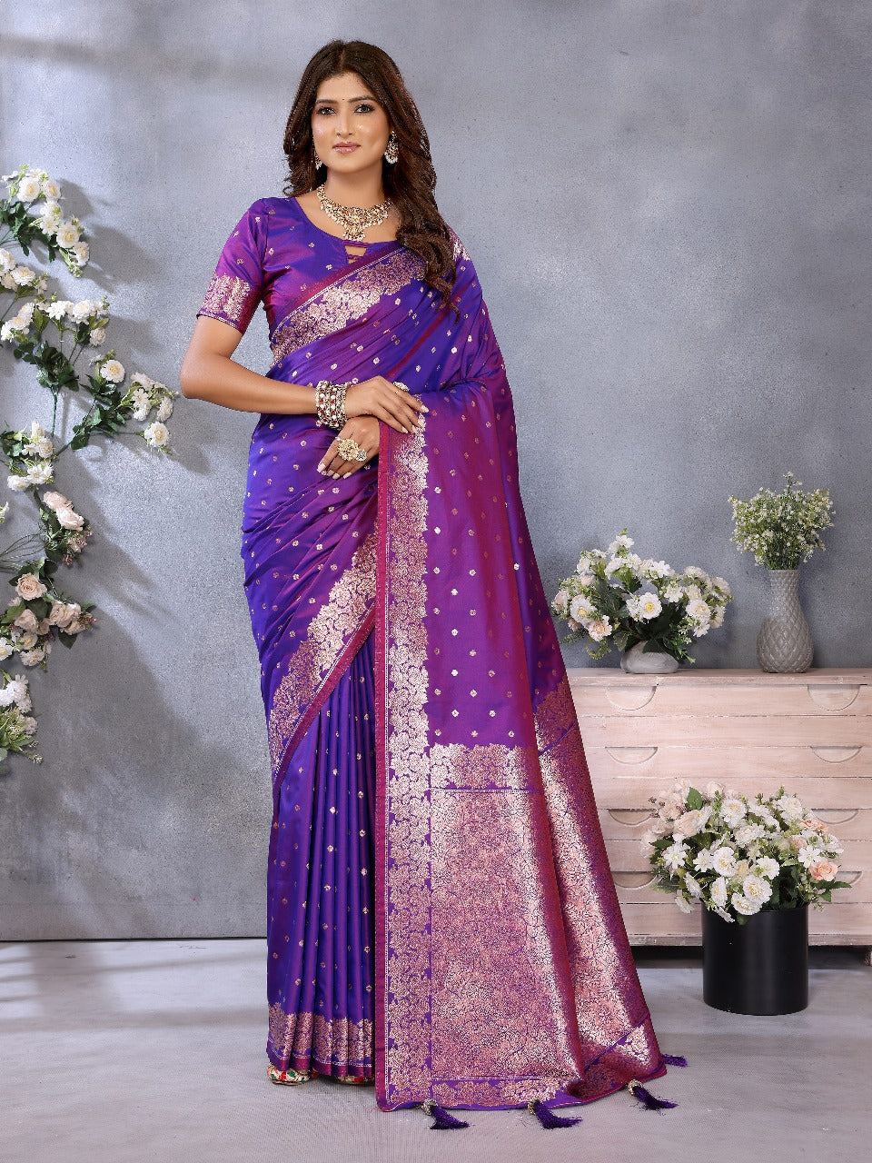 Purple Traditional Banarasi Silk Saree With Zari Weaving Work