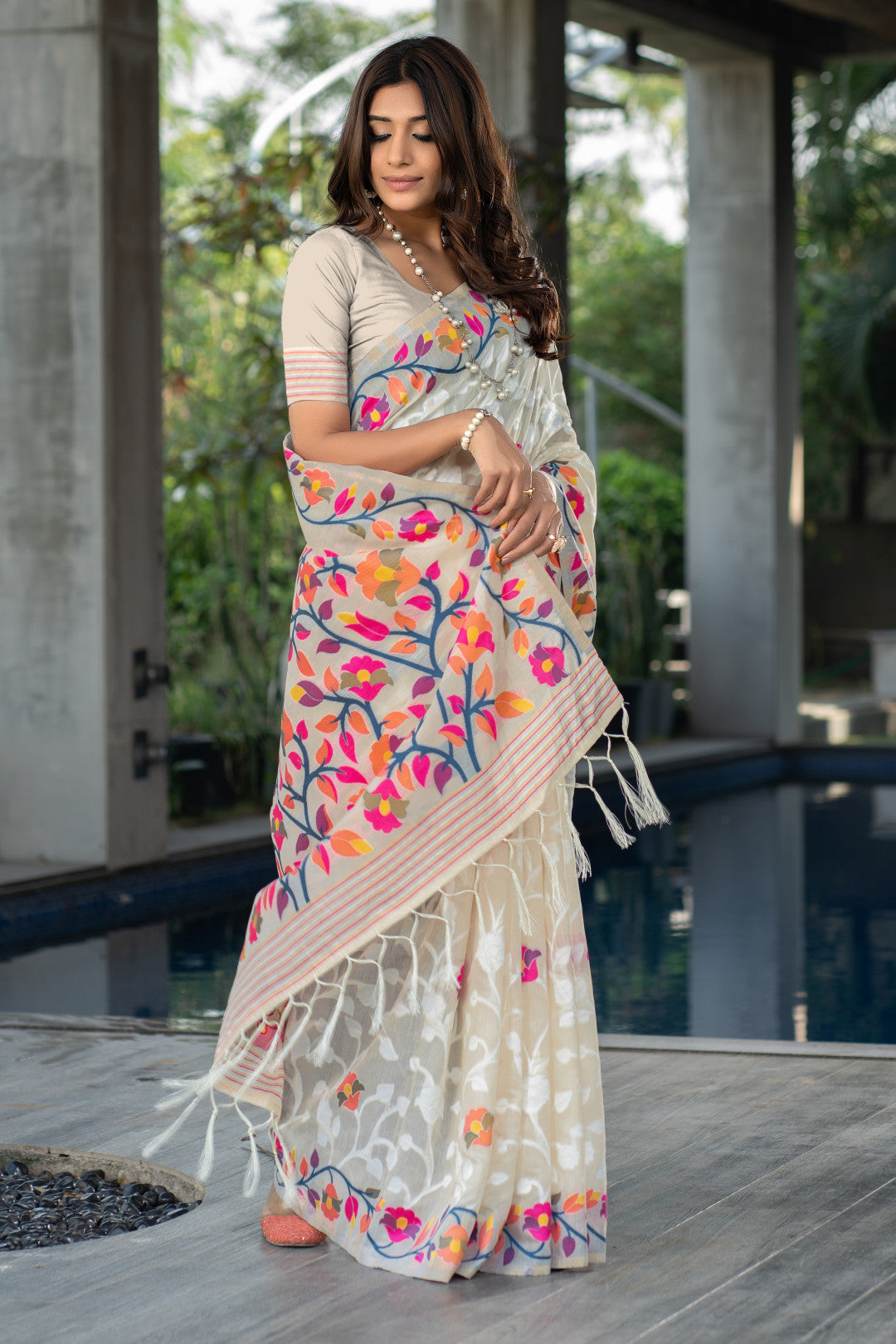 Off White Color Soft Jamdani Cotton Saree With Woven Design