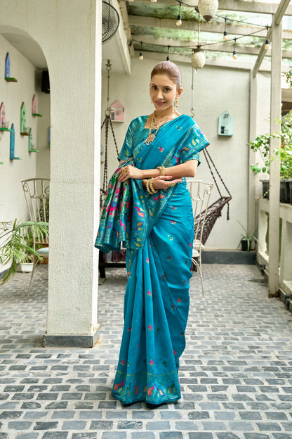 Traditional Firoji Paithani Silk Saree With Zari Weaving Work