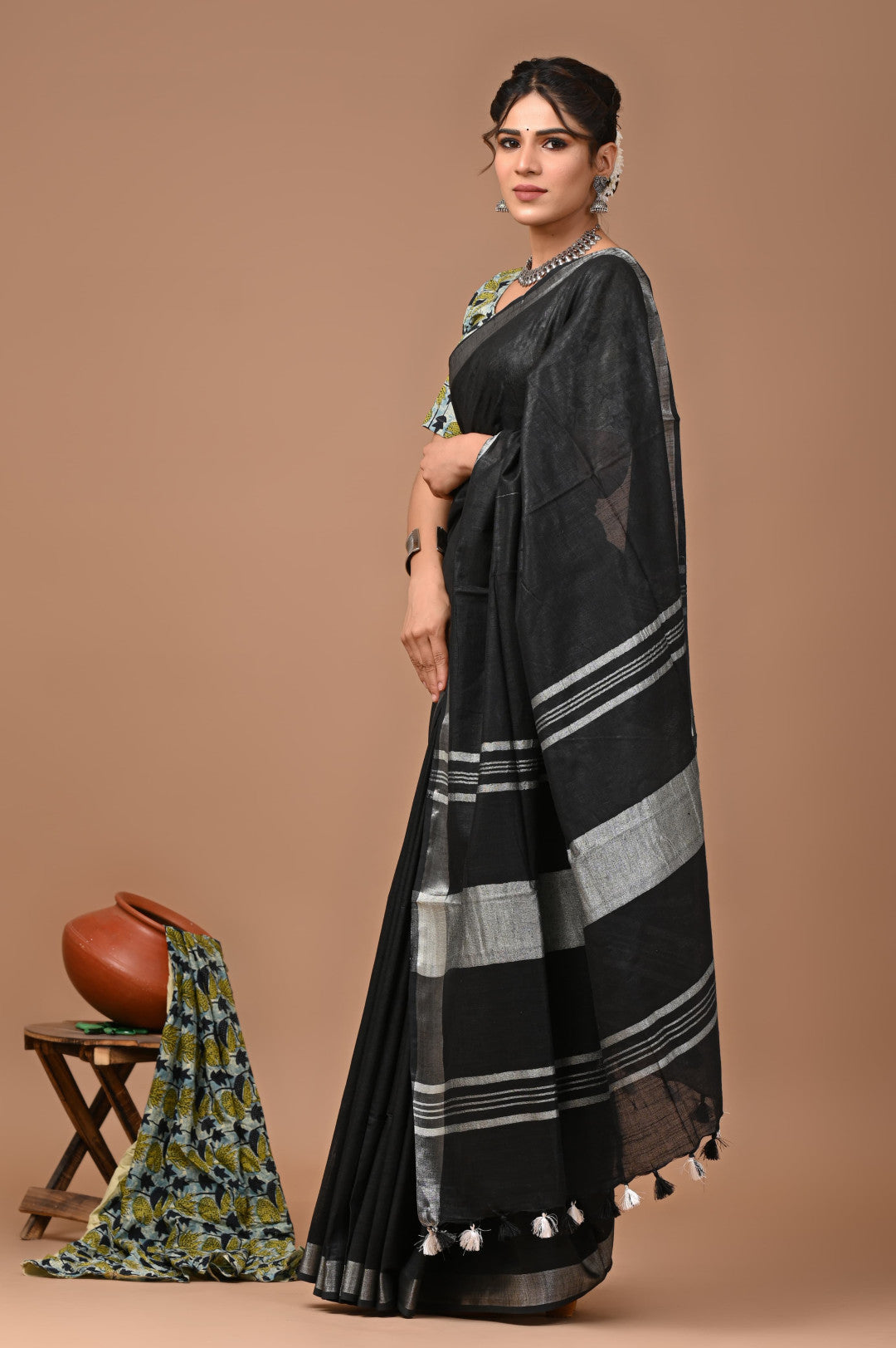 Black Colour Pure Plain Linen Cotton Saree With Ajrakh Blockprinted Cotton Blouse