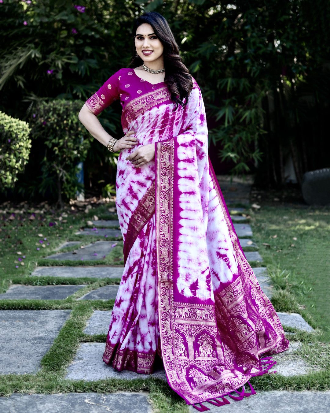 Magenta Color Dola Silk Saree With Shibori Printed Work