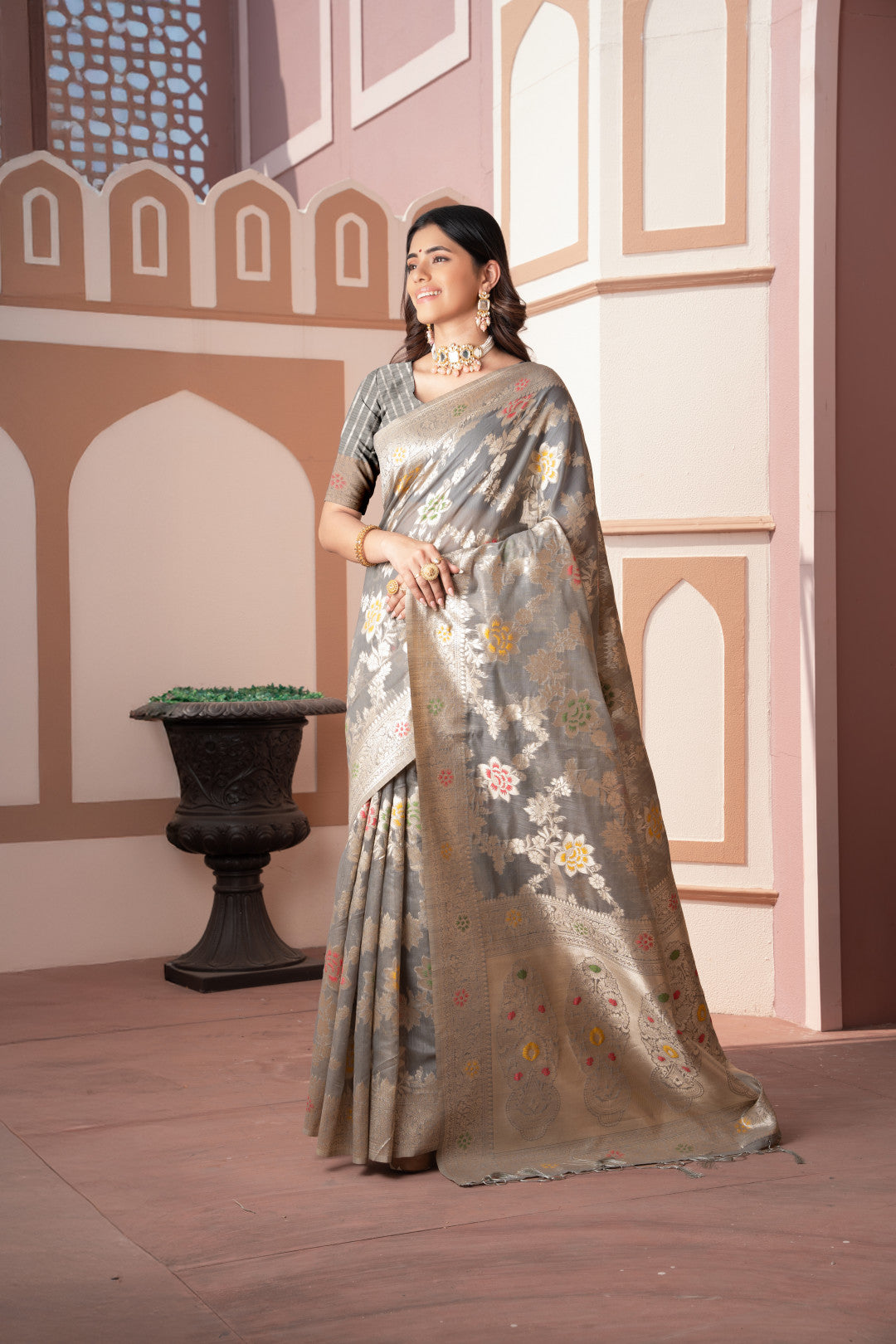Gray Banarasi Cotton Silk Saree With Zari Woven Work