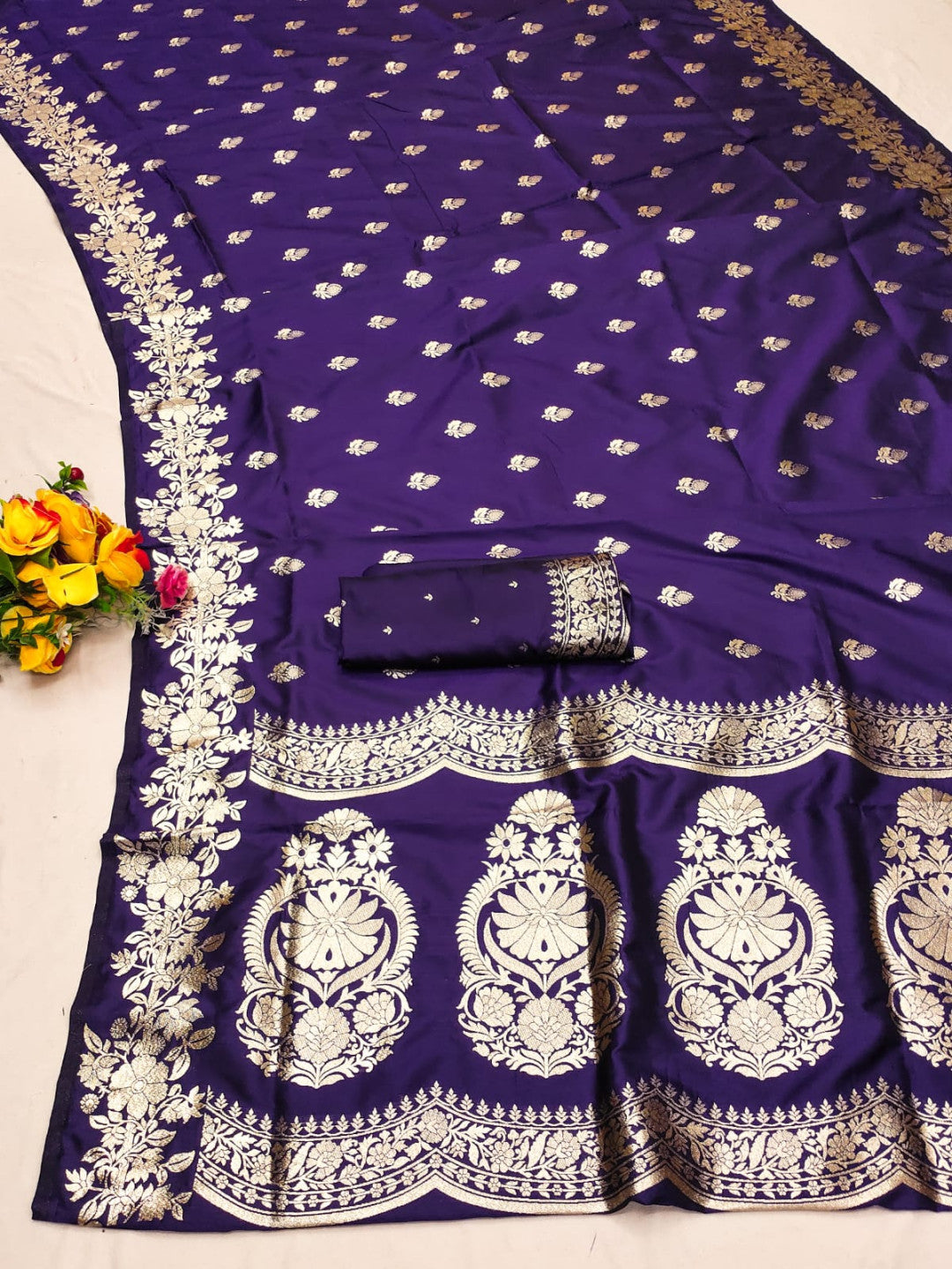 Purple Soft Banarasi Silk Saree With Zari Weaving Work