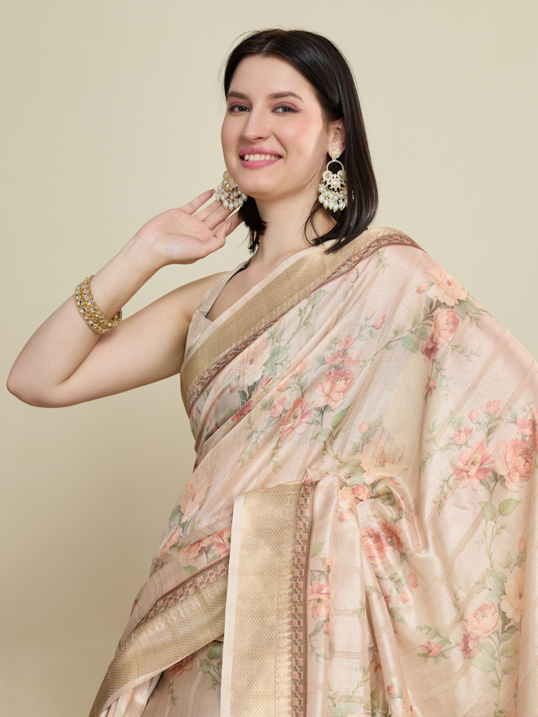 Cream Soft Cotton Saree With Digital Printed Pallu & Zari Border
