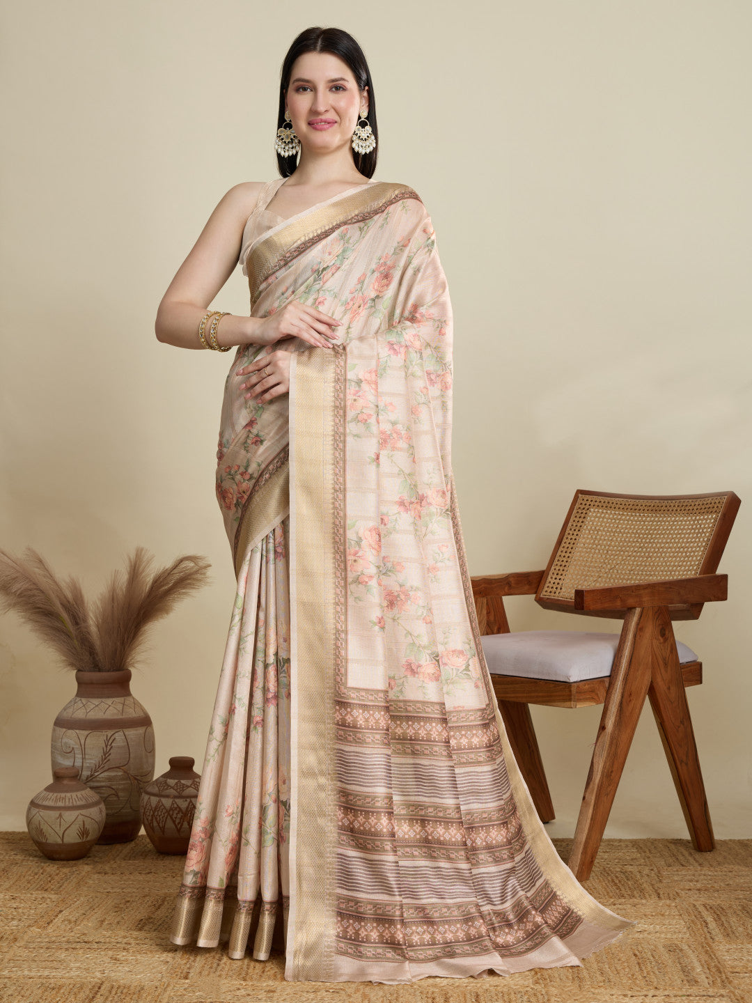 Cream Soft Cotton Saree With Digital Printed Pallu & Zari Border