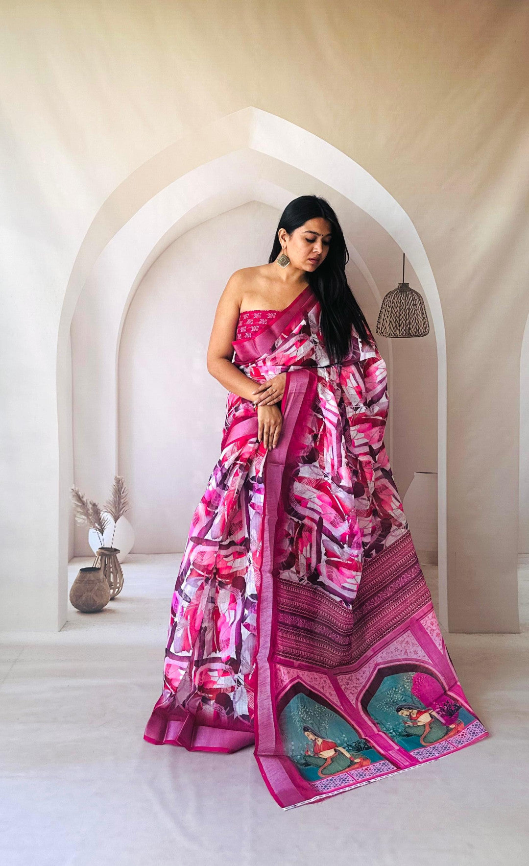 Pink Digital Printed Flowy Linen Cotton Saree With Madhubani Printed Pallu