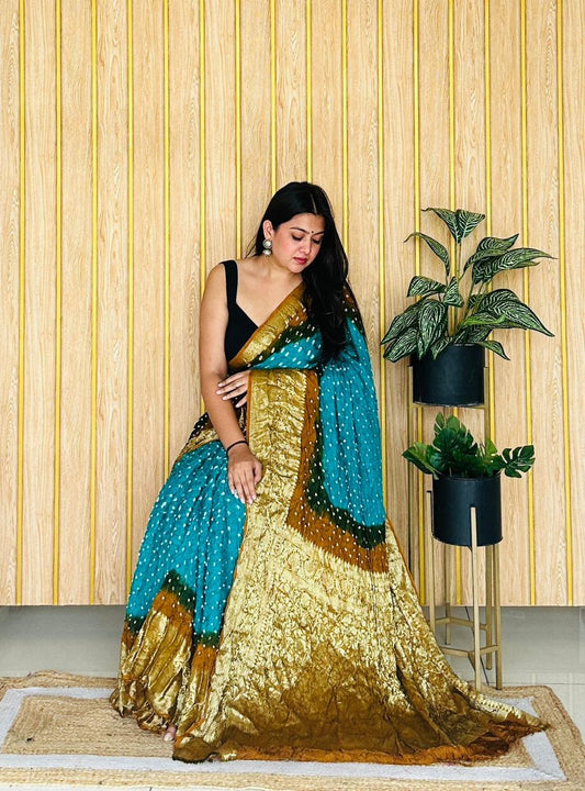 Kanjivaram Bandhani Saree With Hand Daing