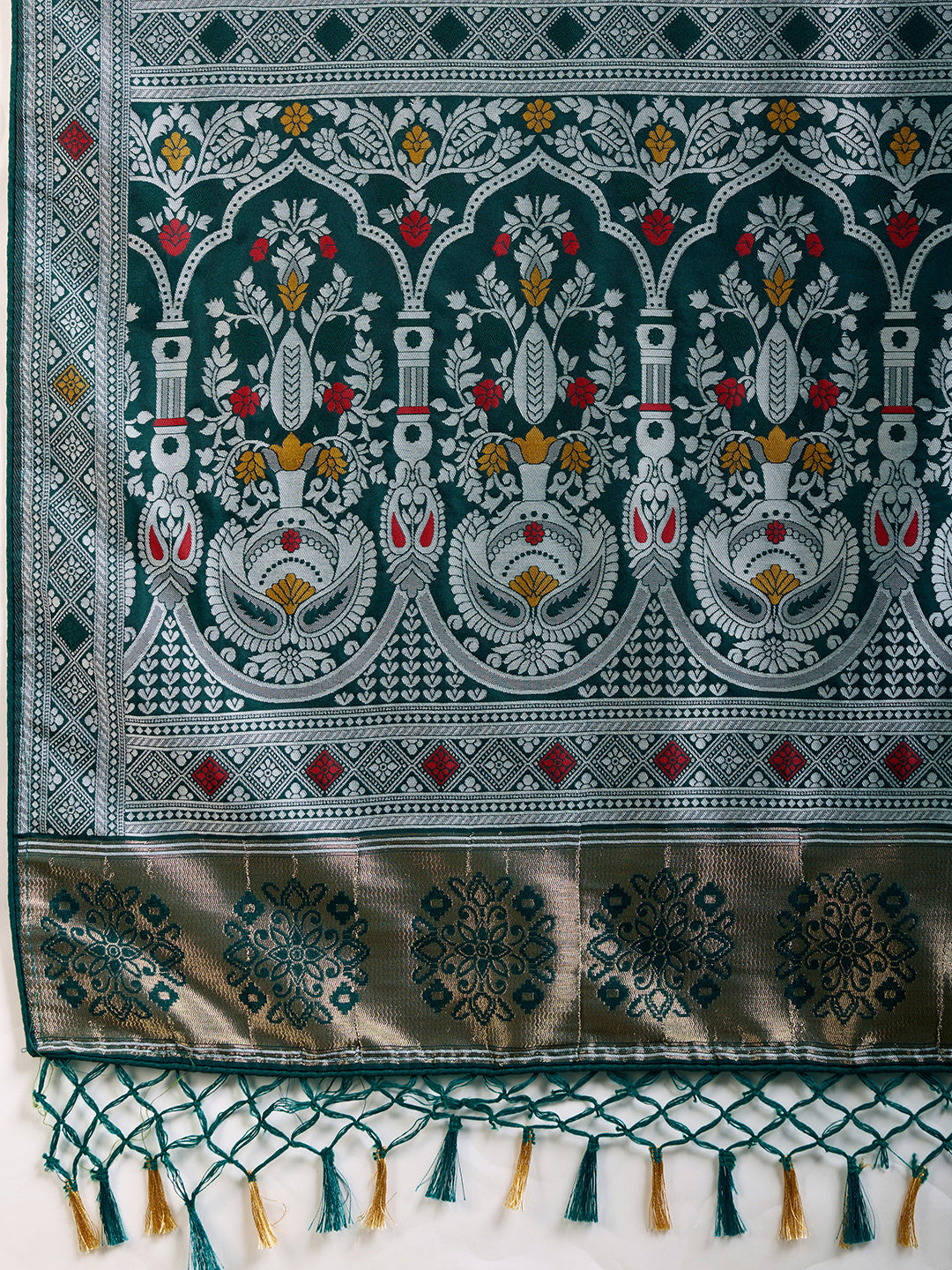 Green Traditional Muslin Dola Silk Saree With Meenakari Zari Weaving Work