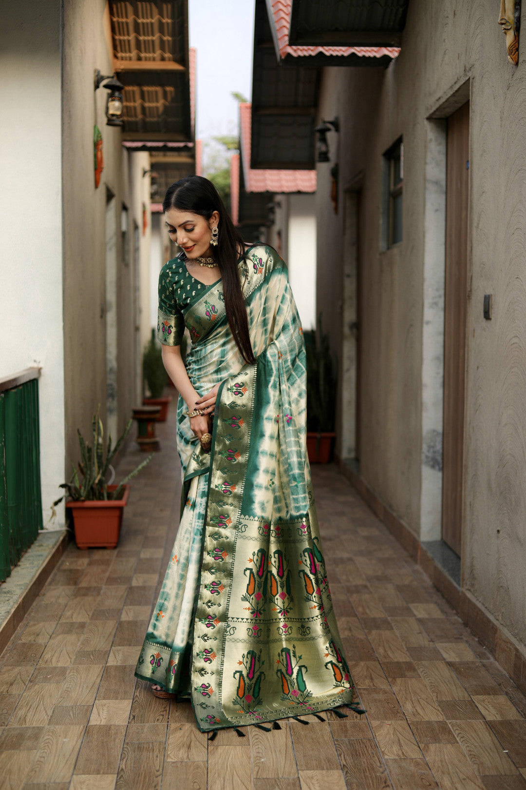 Green Color Dola Silk Saree With Shibori Print & Zari Weaving Work