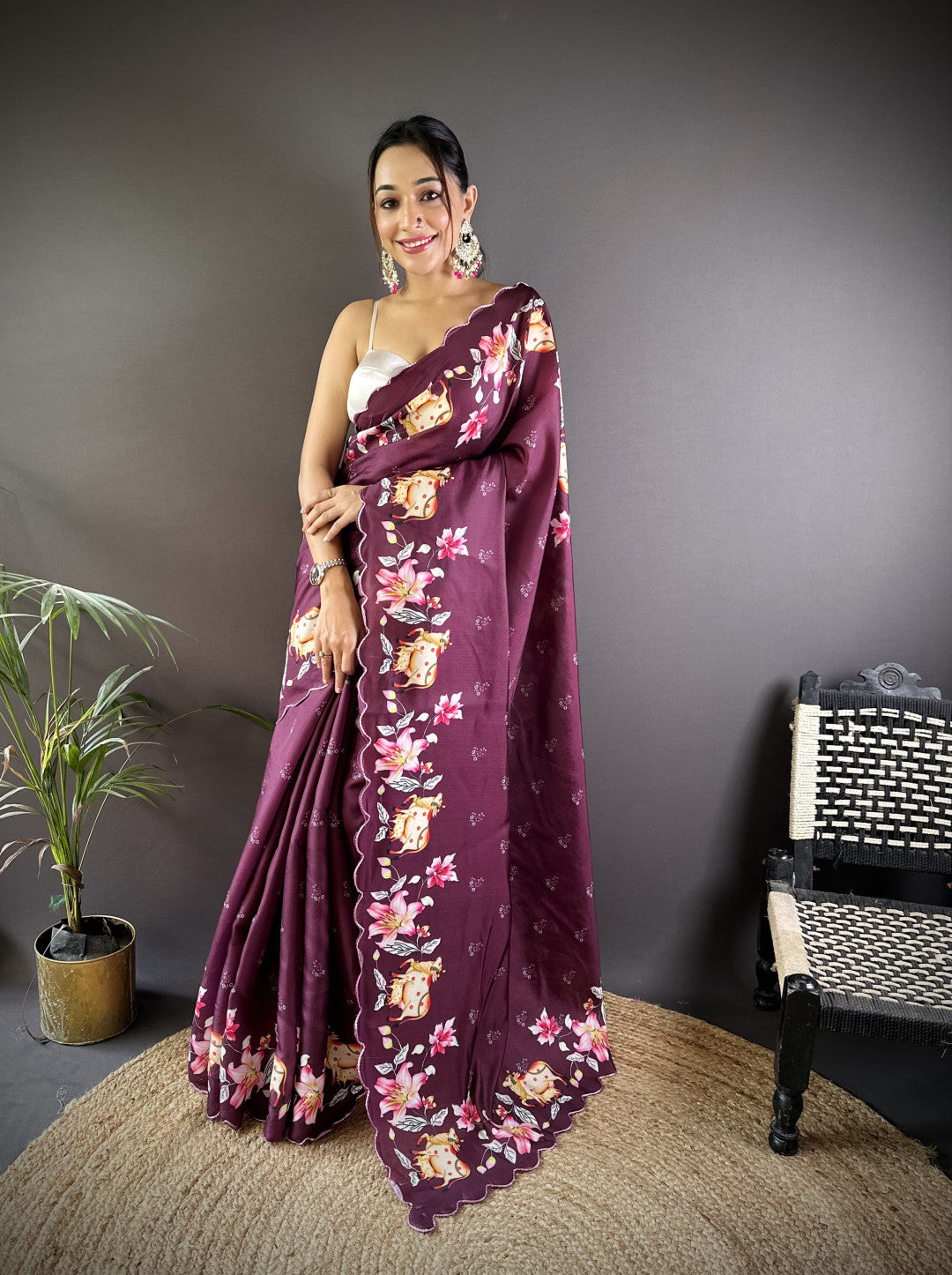 Magenta Gadhwal Silk Saree With Pichwai Print And Embroidery Cut Work