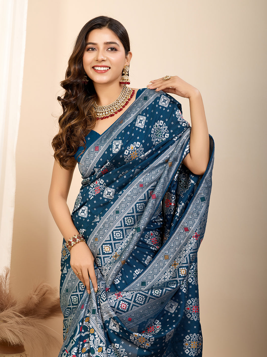 Firoji Traditional Muslin Dola Silk Saree With Meenakari Zari Weaving Work