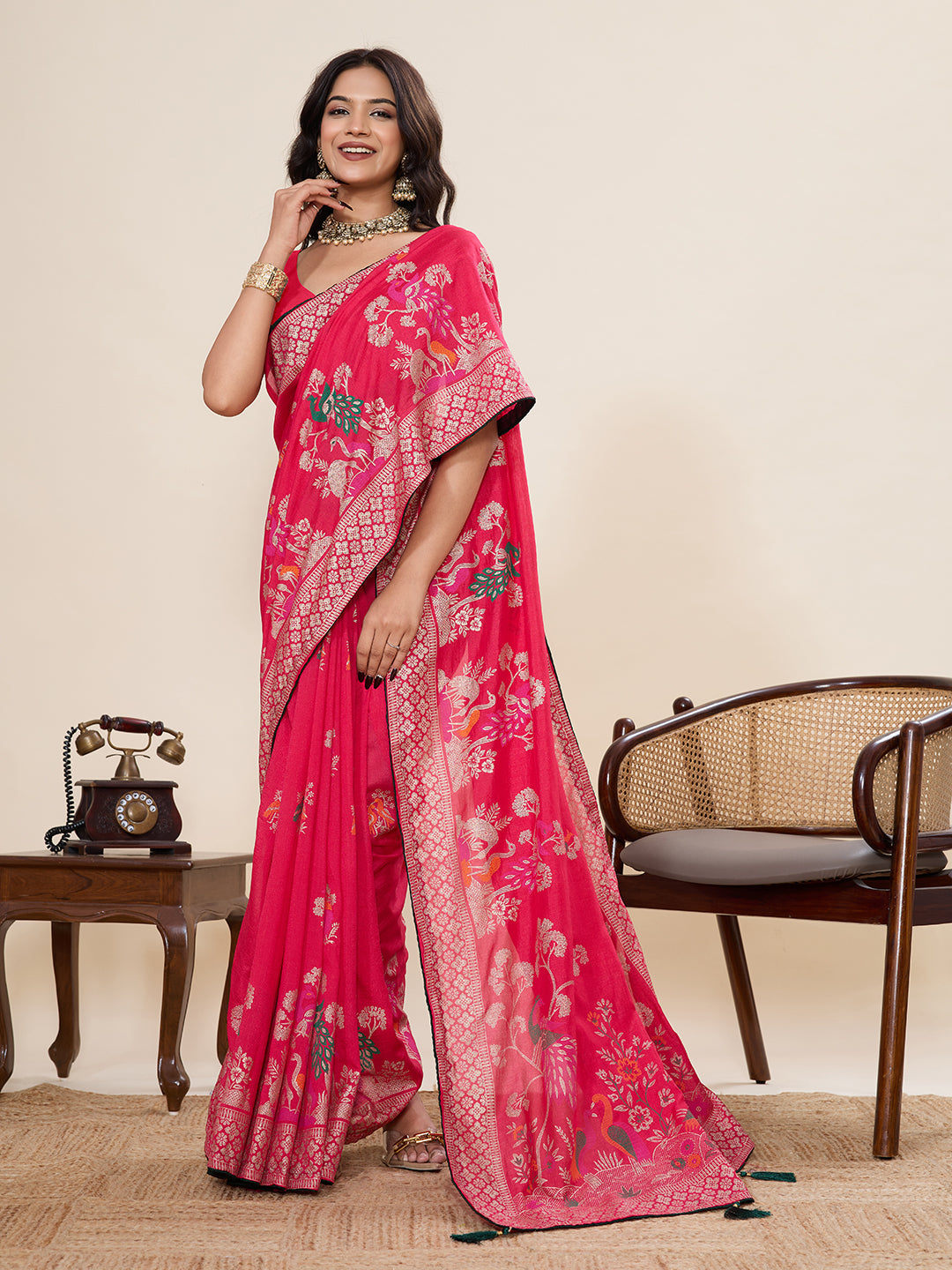 Gajari Cotton Saree With Table Printed And Foil Work With Pipeing Border