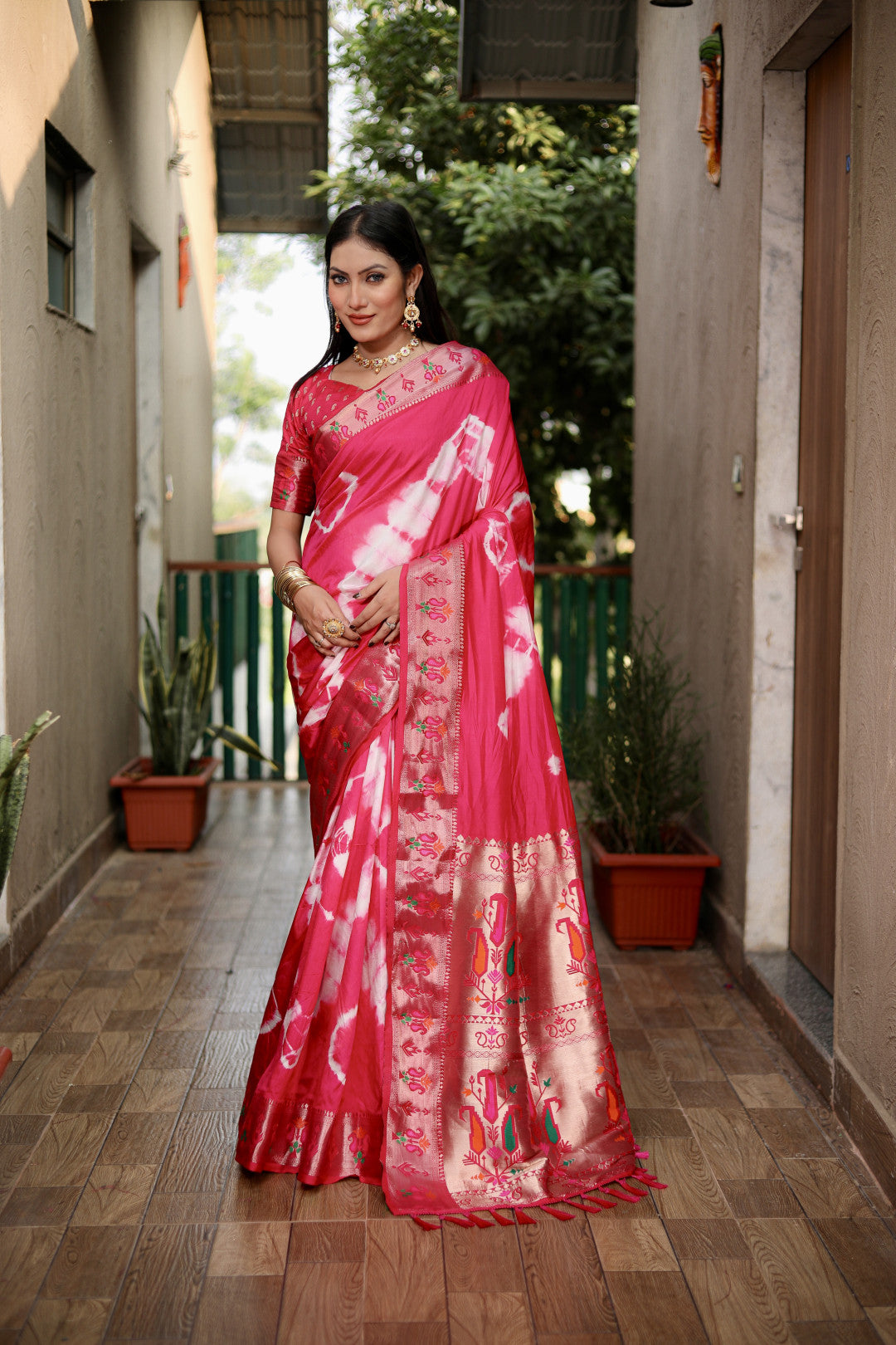Rani Pink Color Soft Dola Silk Saree With Shibori Print & Zari Weaving Work