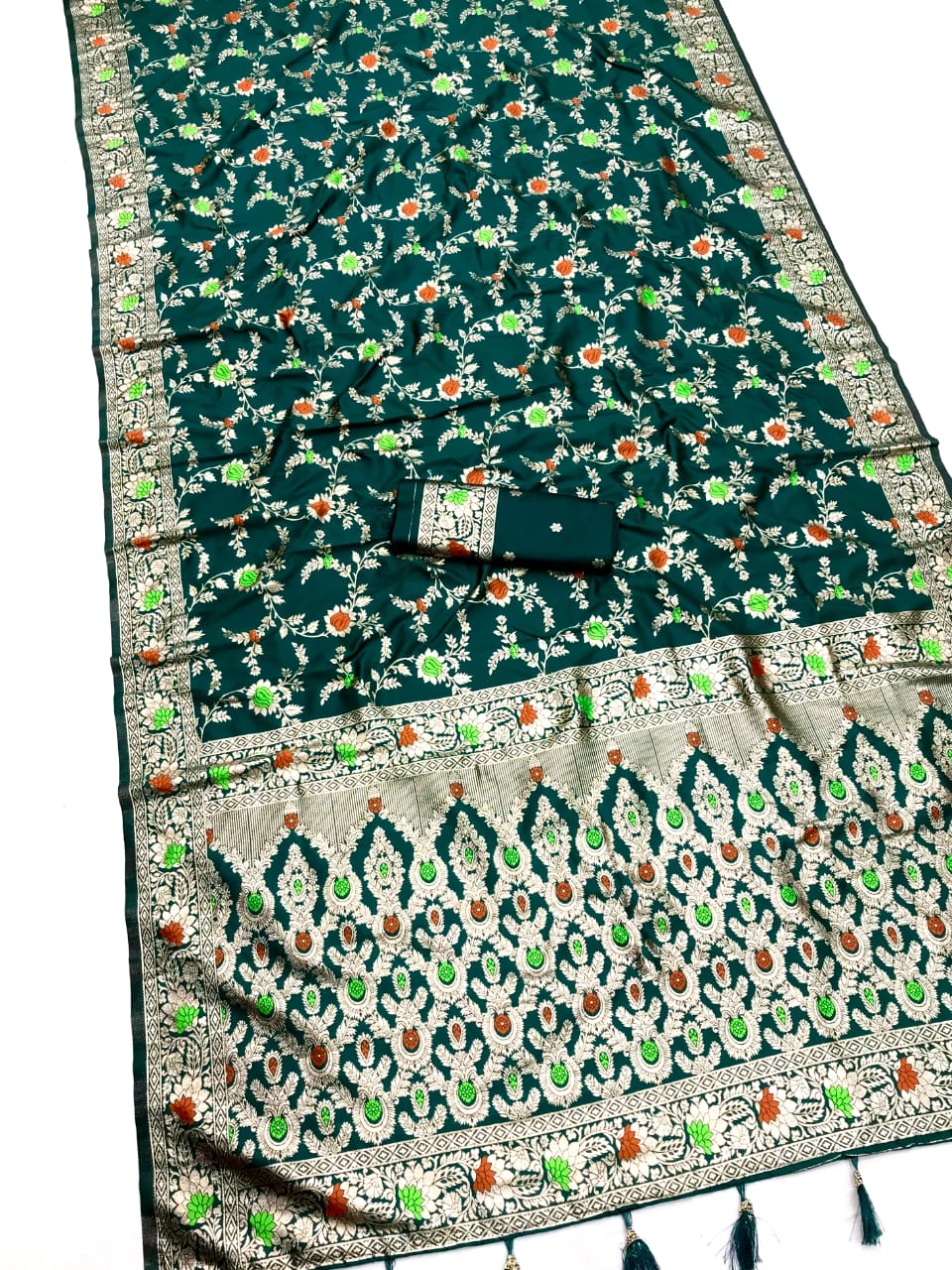 Green Banarasi Silk Saree With Meenakari Zari Weaving Work