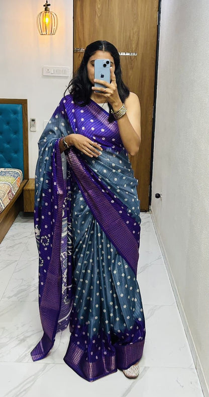 Bandhej Printed Dola Silk Saree With Kalamkari Printed Pallu