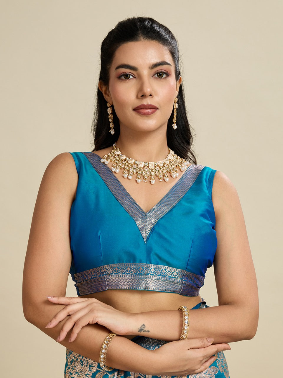 Blue Kanjivaram Silk Saree With Zari Weaving Border & Designer Rich Pallu