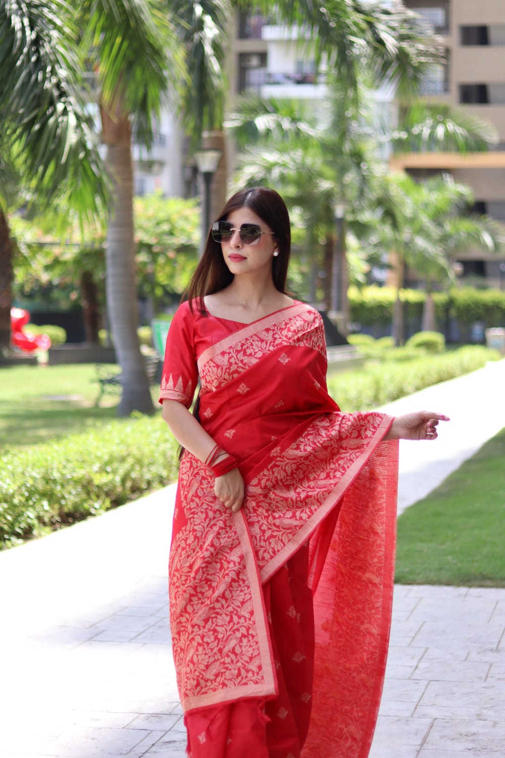 Red Color Soft Handloom Raw Silk Saree With Weaving Work