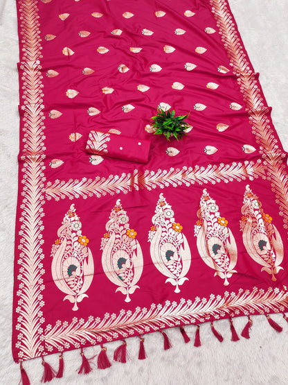 Rani Pink Traditional Banarasi Silk Saree With Zari Weaving Work