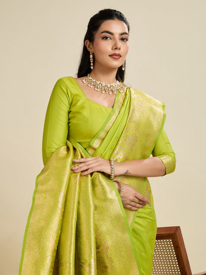 Parrot Green Kanjivaram Silk Saree With Zari Weaving Border & Designer Rich Pallu