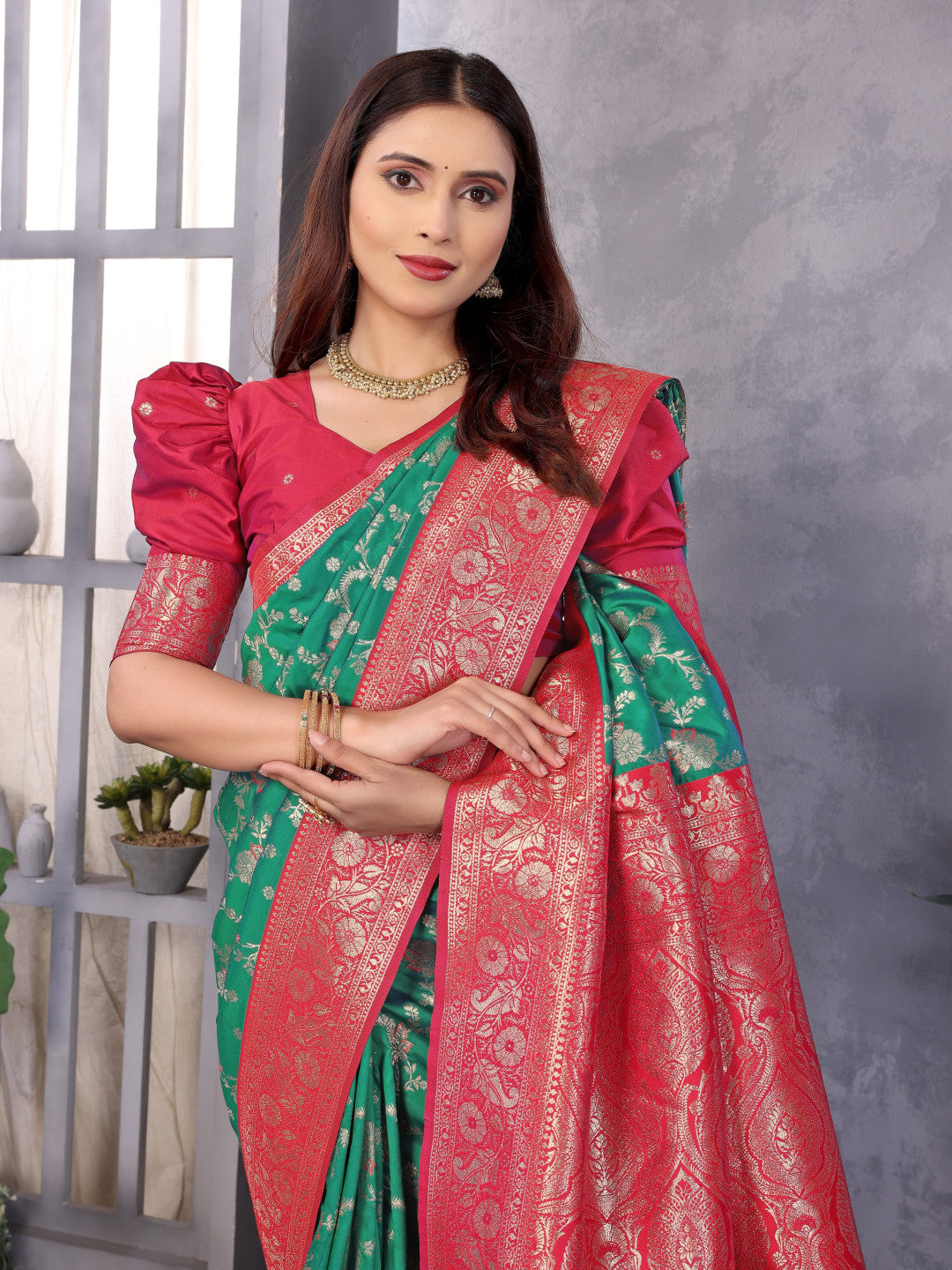 Rama Green Premium Banarasi Silk Saree With Zari Weaving Work