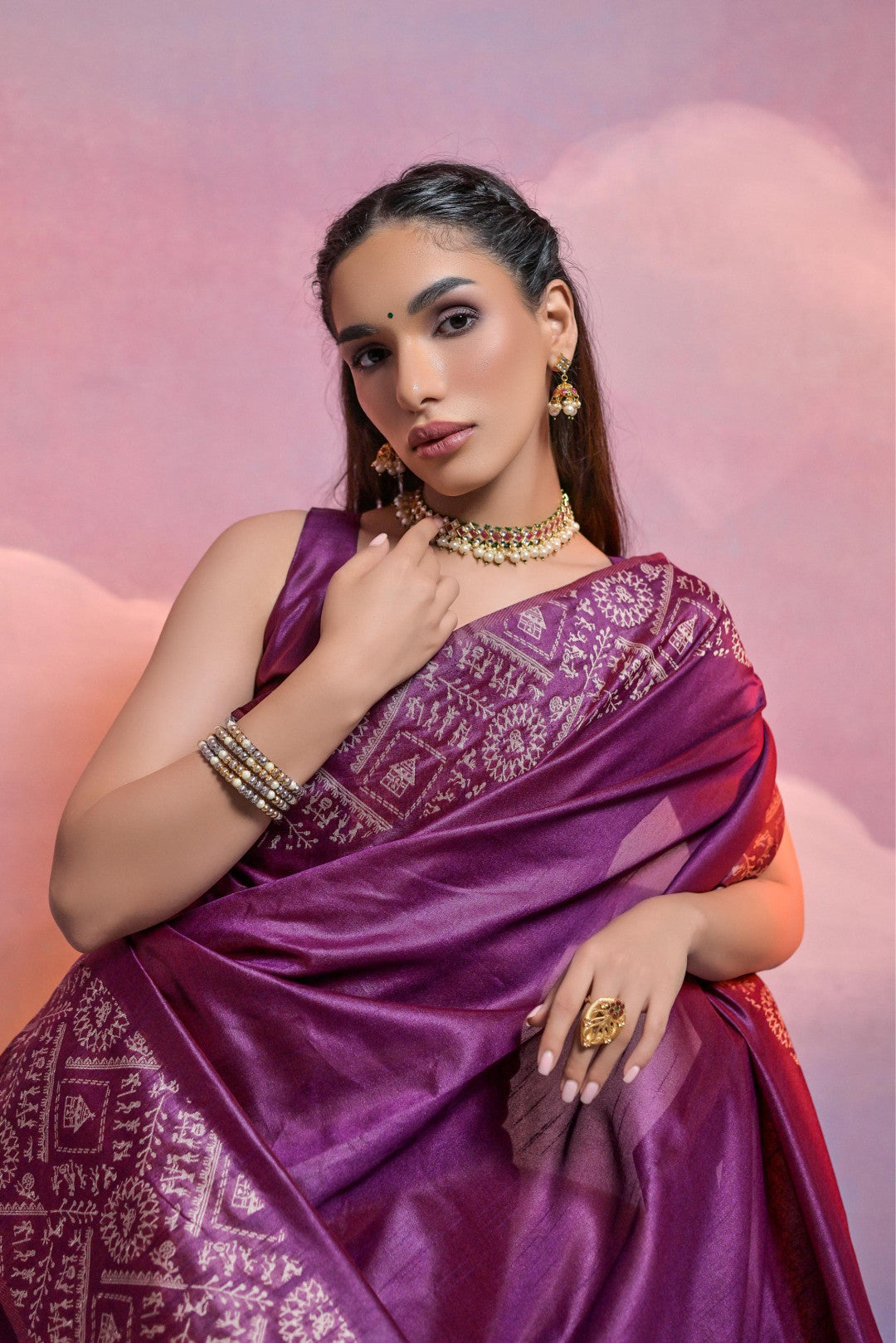 Wine Color Handloom Raw Silk Saree With Contrast Weaving Work