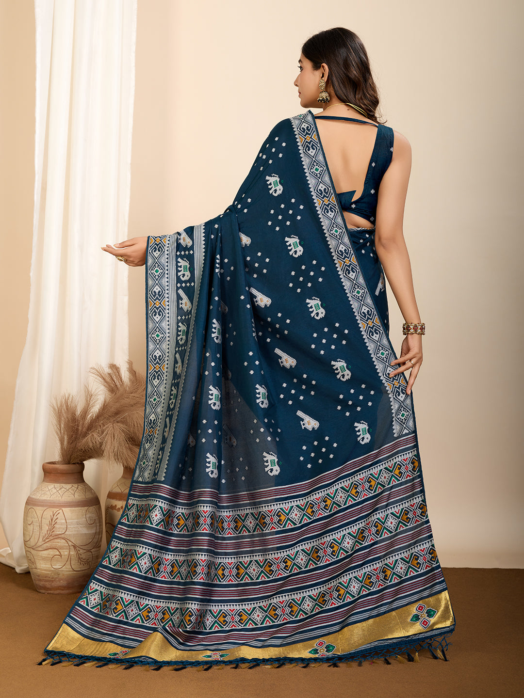 Traditional Muslin Dola Silk Saree With Meenakari Zari Weaving Work