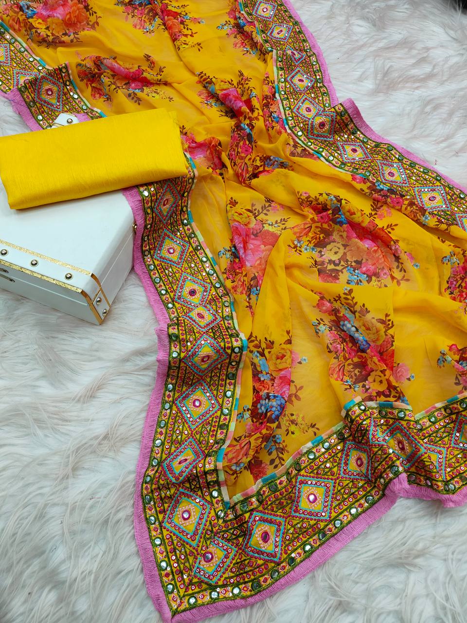 Yellow Georgette Saree With All Over Printed Work Flower Butta And Embroidery Lace Border