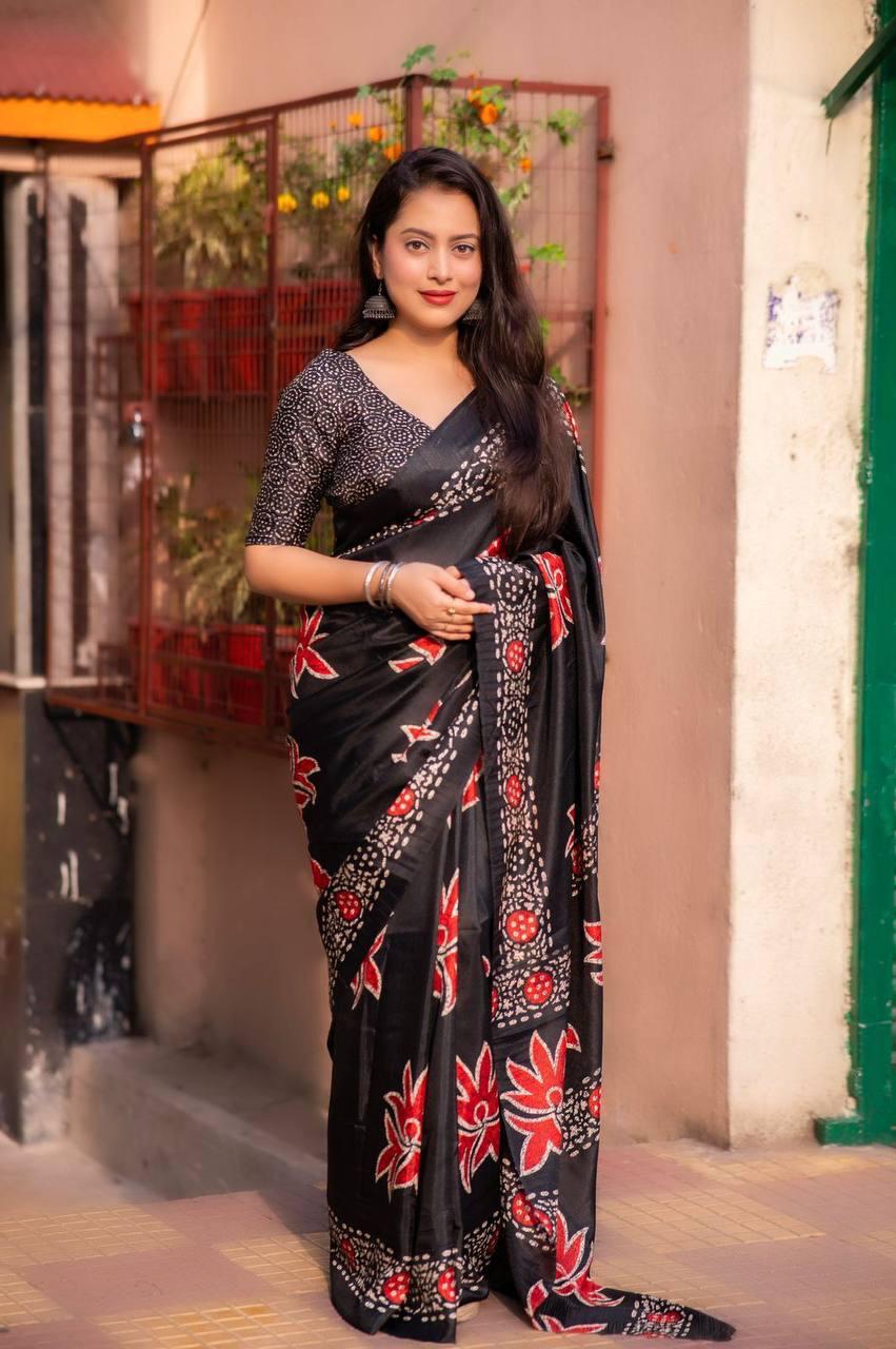 Black Soft Linen Cotton Saree With Digital Printed Work