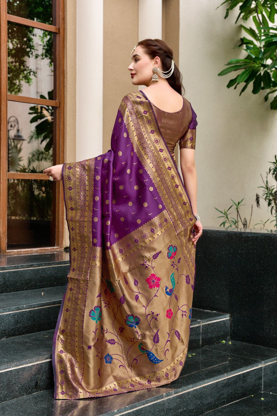 Traditional Magenta Paithani Silk Saree With Zari Weaving Work