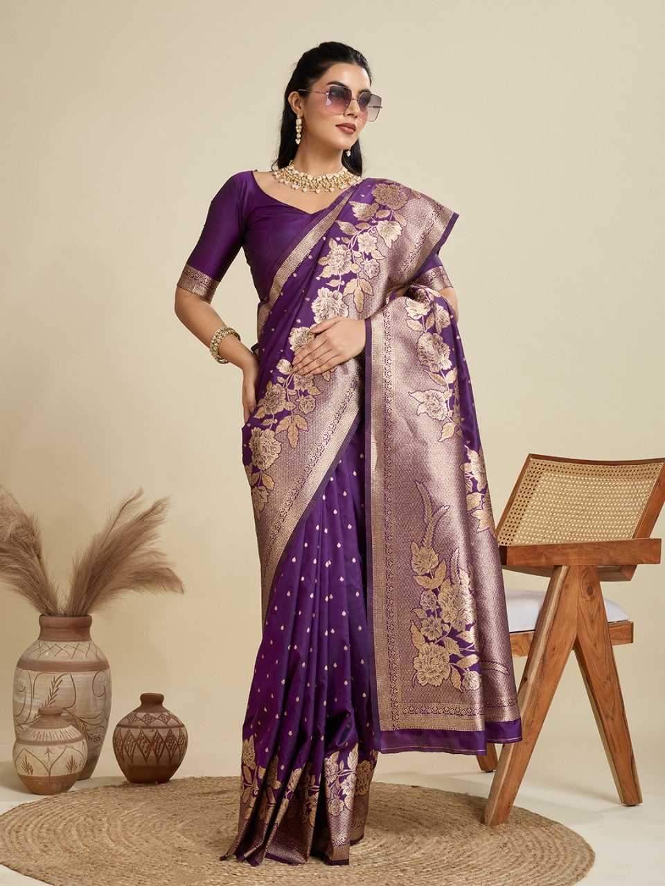 Wine Kanjivaram Silk Saree With Zari Weaving Border & Designer Rich Pallu
