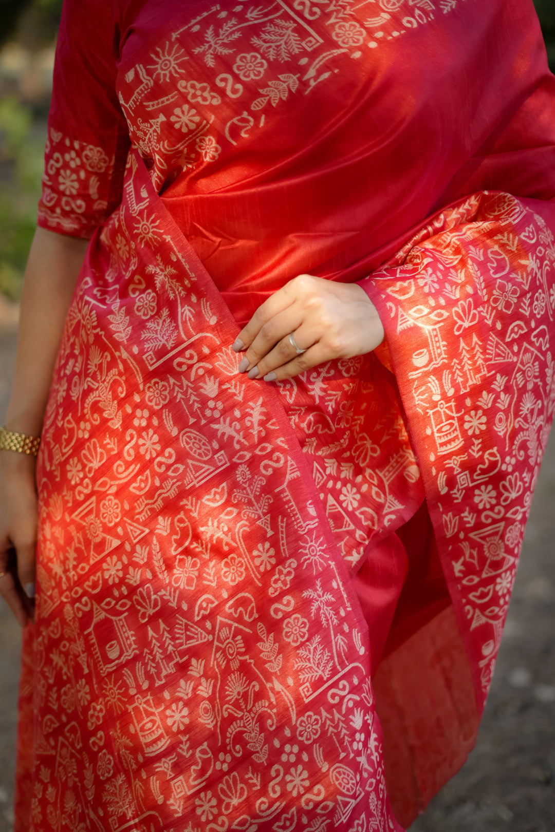 Red Handloom Raw Silk Saree With Contrast Weaving Work