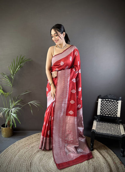 Traditional Banarasi Silk Saree With Zari Weaving Work