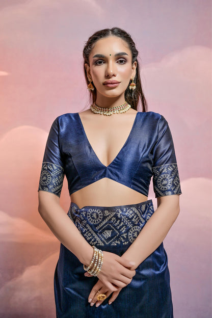 Navy Blue Color Handloom Raw Silk Saree With Contrast Weaving Work