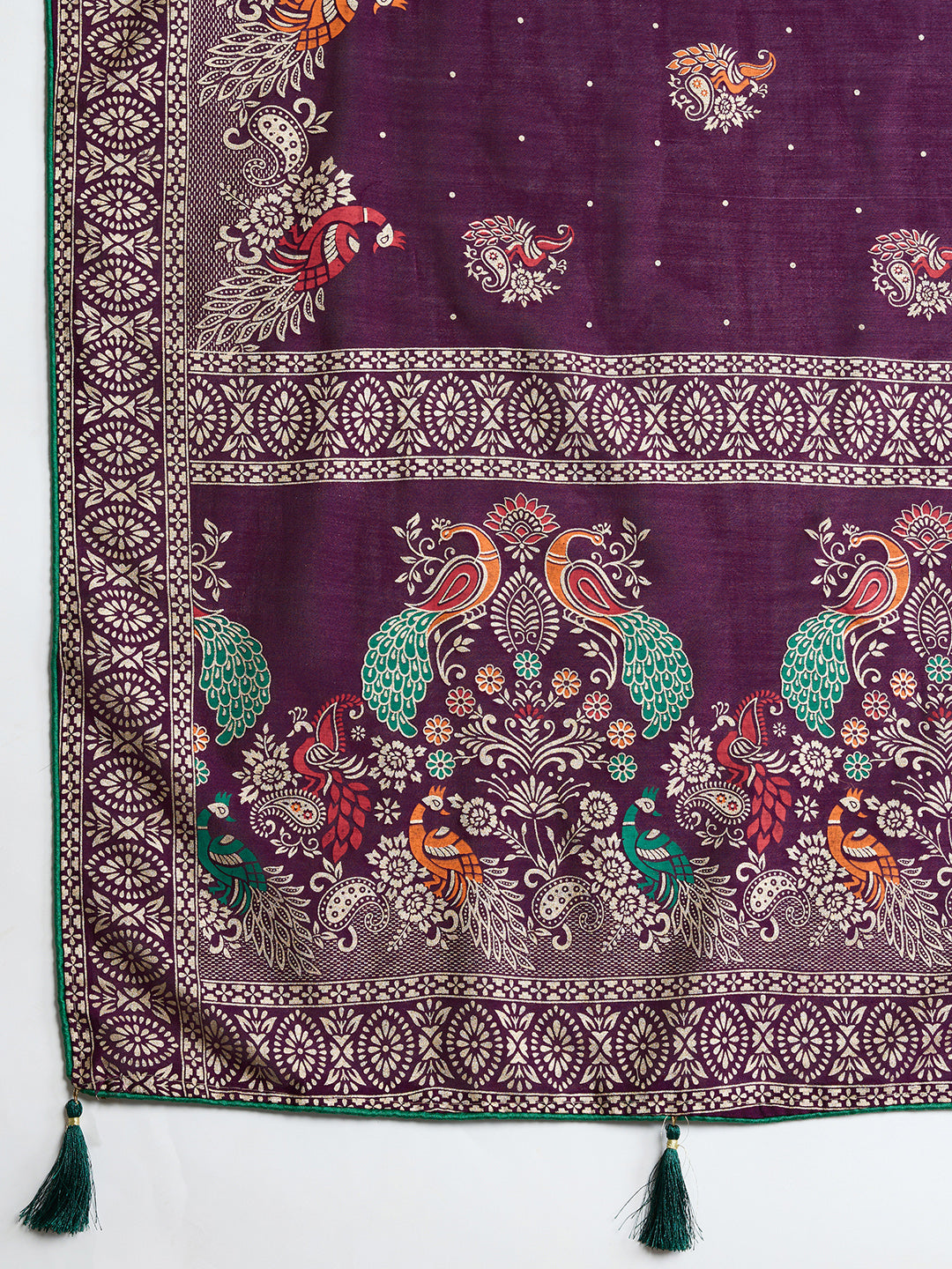 Wine Cotton Saree With Table Printed And Foil Work With Pipeing Border