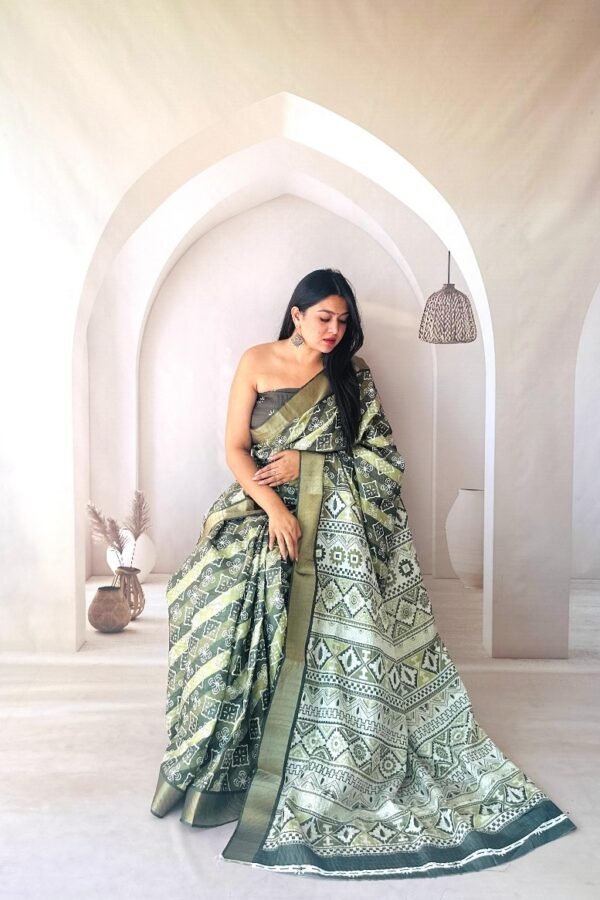 Bottle Green Flowy Dola Silk Saree With Digital Printed Work