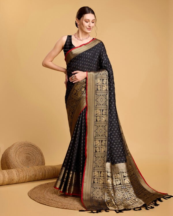Black Color Banarasi Silk Saree With Zari Weaving Work - Image 3