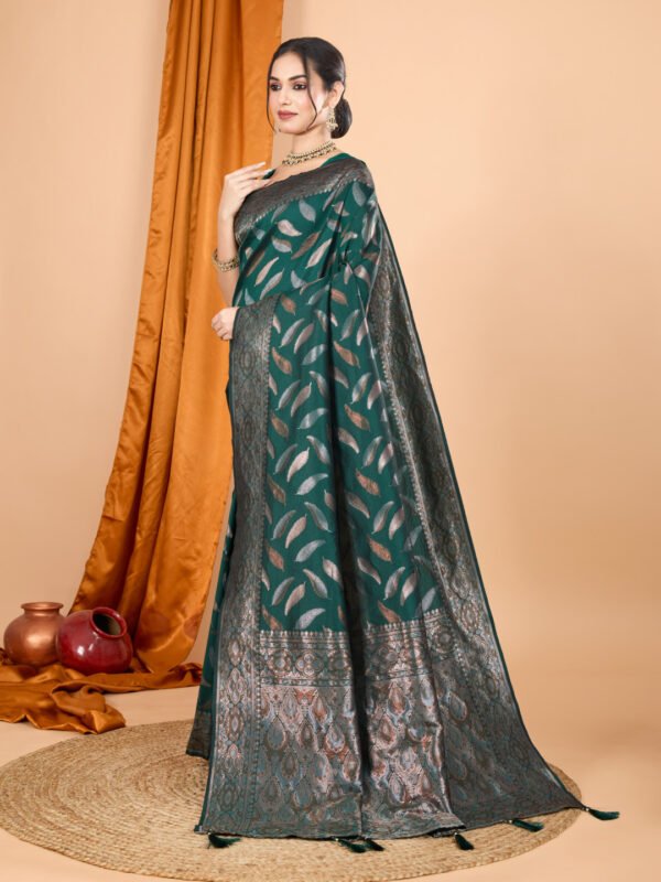 Green Traditional Banarasi Silk Saree With Zari Weaving Work - Image 3
