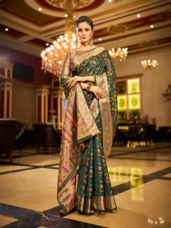 Green Soft Organza Silk Saree With Zari Weaving Work - Image 3