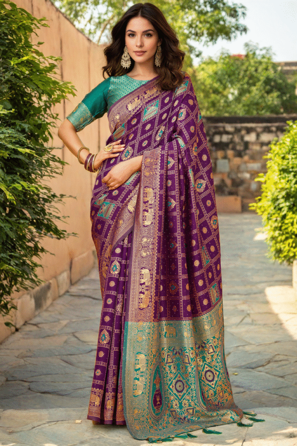 Magenta Paithani Silk Saree With Zari Weaving Work