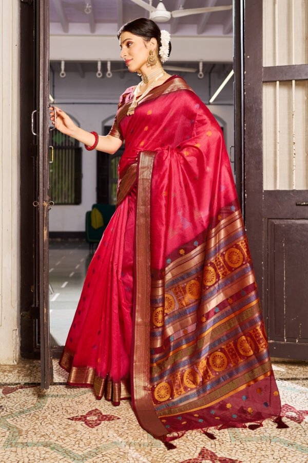 Red handloom raw silk saree with zari weaving work