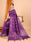 Magenta Traditional Banarasi Silk Saree With Zari Weaving Work