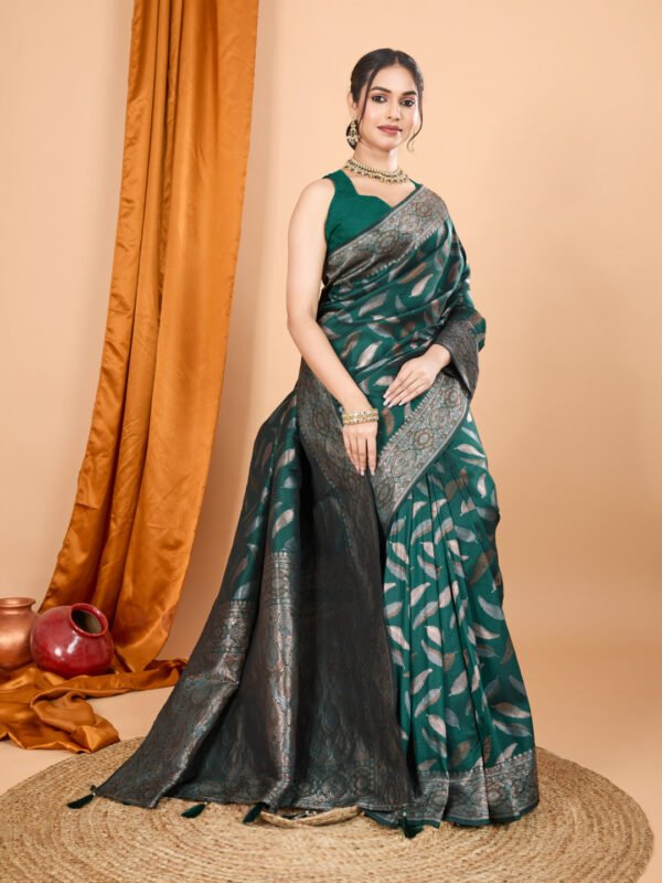 Green Traditional Banarasi Silk Saree With Zari Weaving Work - Image 5