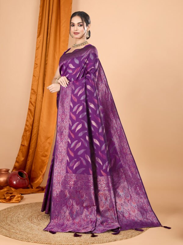 Magenta Traditional Banarasi Silk Saree With Zari Weaving Work - Image 3